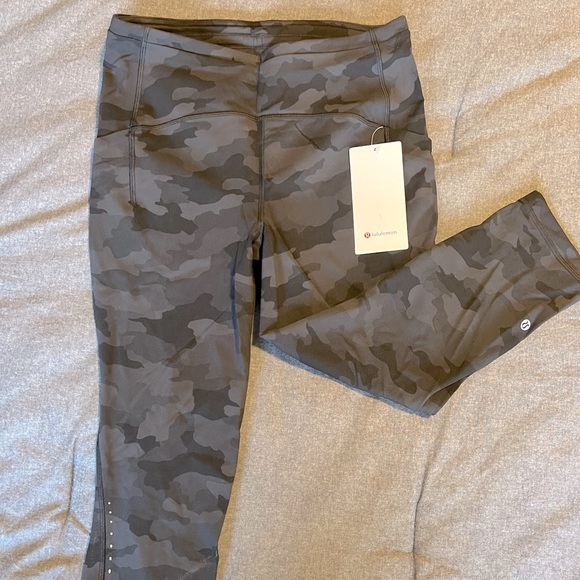 lululemon athletica Pants - ** NEW** LULULEMON 3/4 legging black camo